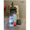 Image 1 : Mastercraft 1/2 HP Pump - Model 561471