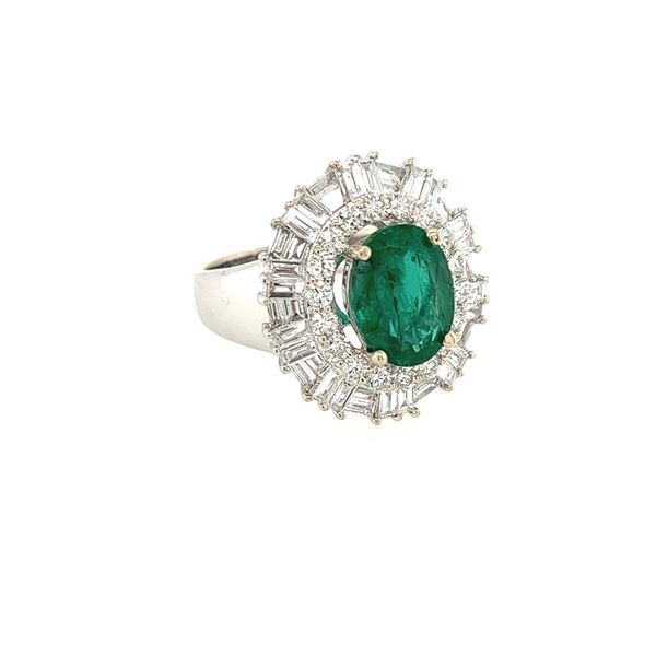 2.50 ctw Emerald & Diamond Ring - 14KT Yellow Gold