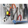 Image 2 : Tools, Pliers, etc