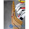 Image 4 : Hockey Collectible Mini Stick and Cards