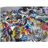 Image 11 : Assorted Toy Figures Parts