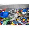Image 13 : Assorted Toy Figures Parts