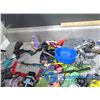 Image 17 : Assorted Toy Figures Parts