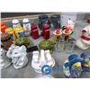 Image 10 : Assorted Salt N' Pepper Shakers