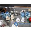 Image 10 : Assorted Salt N' Pepper Shakers