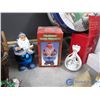Image 10 : **Assorted Chrismas Decorations
