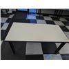 Image 2 : **Wheelable/Lockable Table w/Rubber Edging