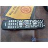 Image 8 : **Working RCA 25" TV w/Remote, Cords anad Mount