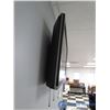 Image 3 : **Working Toshiba 36" TV w/Remote and Mount