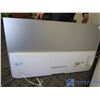 Image 3 : **65" LG LED TV