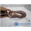 Image 7 : (2) Vintage Pulleys