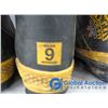 Image 14 : (2) Heavy Duty Boots