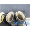 Image 7 : (2) Heavy Duty Boots