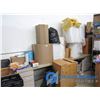 Image 1 : **Large Shipping Supplies
