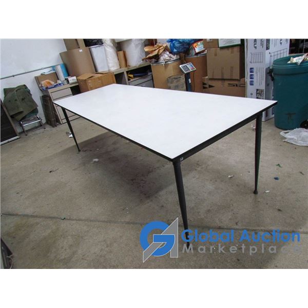 **8Ft School Table