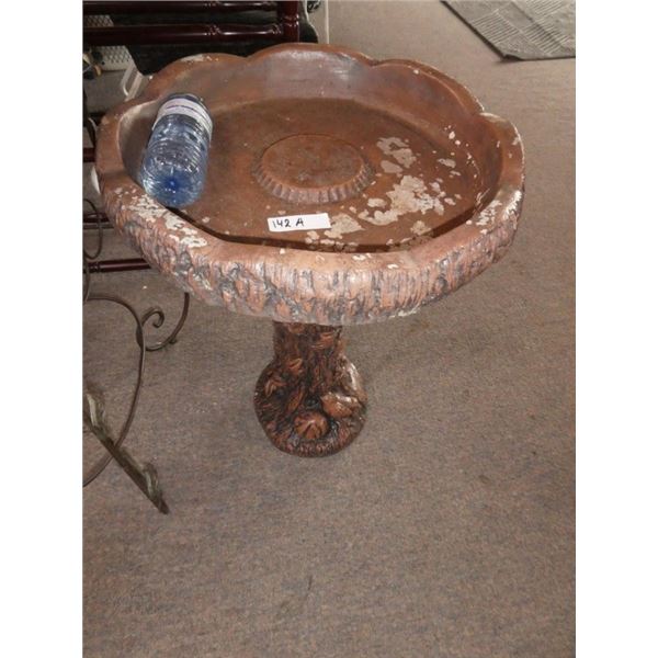 Henry Studio bird bath