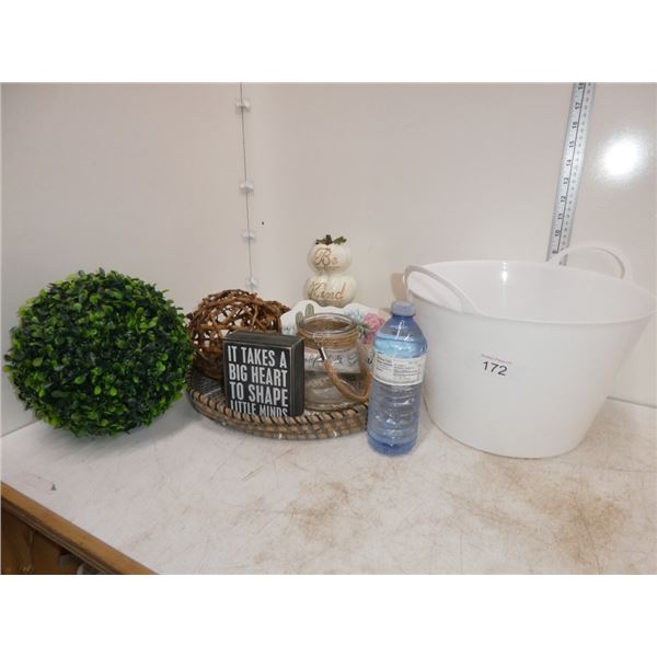 home decor & bucket