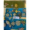 Image 2 : Assortment of Vintage Brooches