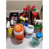 Image 1 : Assorted Cleaning Supplies