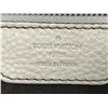 Image 8 : Louis Vuitton White Monogram Mahina Leather XL Hobo Bag