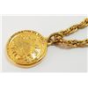 Image 7 : Chanel Vintage Gold-tone Metal 31 Rue Cambon Medallion on Long Double Link Chain