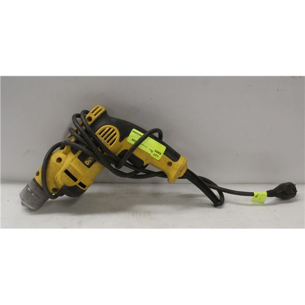 DEWALT DWD112 VSR DRILL