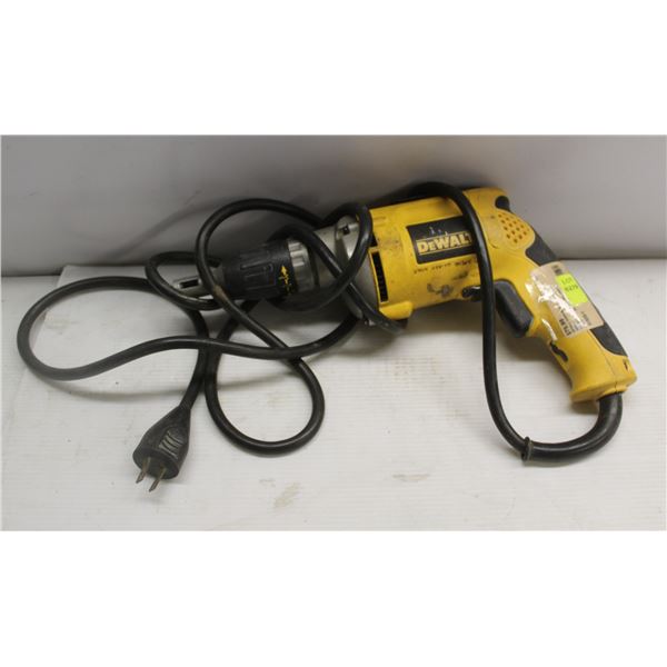 DEWALT DW272 VSR DRYWALL SCREWDRIVER