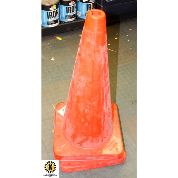 3 NORTH TRAFFIC CONES