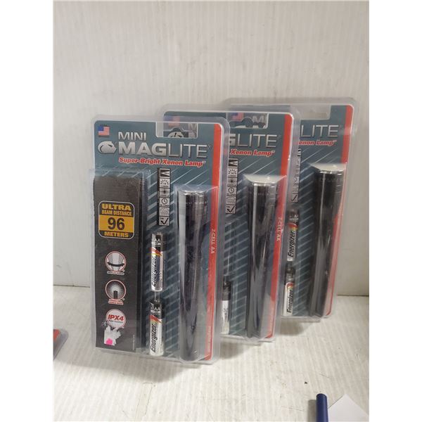 LOT OF 3 MINI MAGLITE SUPER BRIGHT XENON LAMP