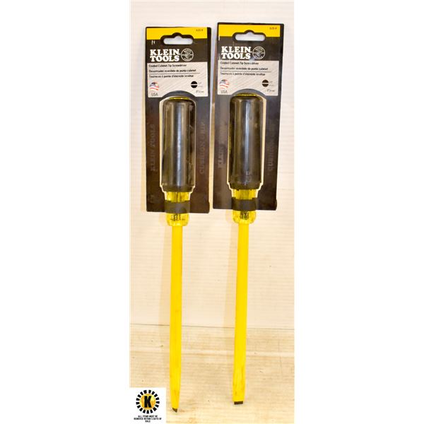 PAIR OF KLEIN TOOLS COATED CABINET TIP SCREWDRIVER