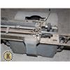 Image 3 : ANTIQUE ROYAL MADE IN CANADA TYPEWRITER