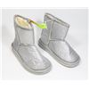 Image 1 : GIRLS SIZE 1 BOOTS