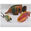 Image 2 : Collection of 5 Carved Wood Fish