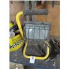 Image 1 : Yellow Shop Light