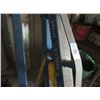 Image 2 : Cummings Blue 2 Ton Engine Hoist