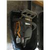 Image 3 : Poulan Pro Chainsaw