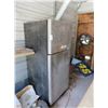 Image 1 : Frigidaire S/S Ref/Freezer