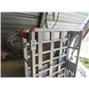 Image 2 : Hitch Mount Aluminum Luggage Rack