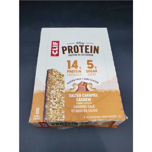 Clif Whey Protein Salted Caramel Cashew (8 x 56g)