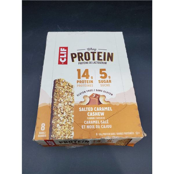 Clif Whey Protein Salted Caramel Cashew (8 x 56g)