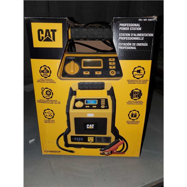 CAT Professional Power Station/ BoosterPack - OPEN BOX - SOLD AS IS