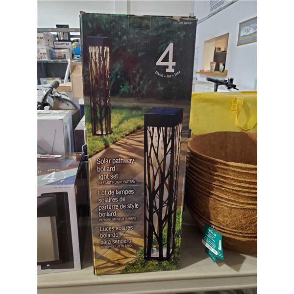 Solar Pathway Bollard Light Set - Tree Motif Pattern - 4 pack - OPEN BOX - SOLD AS IS