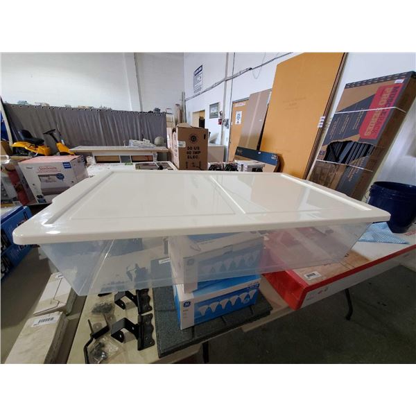 New Tuff Store 35 L Storage Box with Lid 73.4x42.4x16.8cm