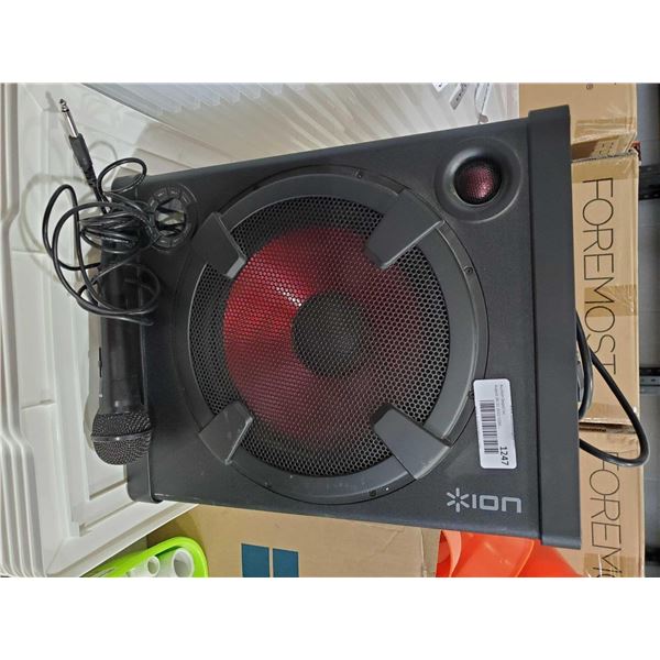 Ion Road Rider Speaker / PA System with Microphone - OUT OF BOX - SOLD AS IS