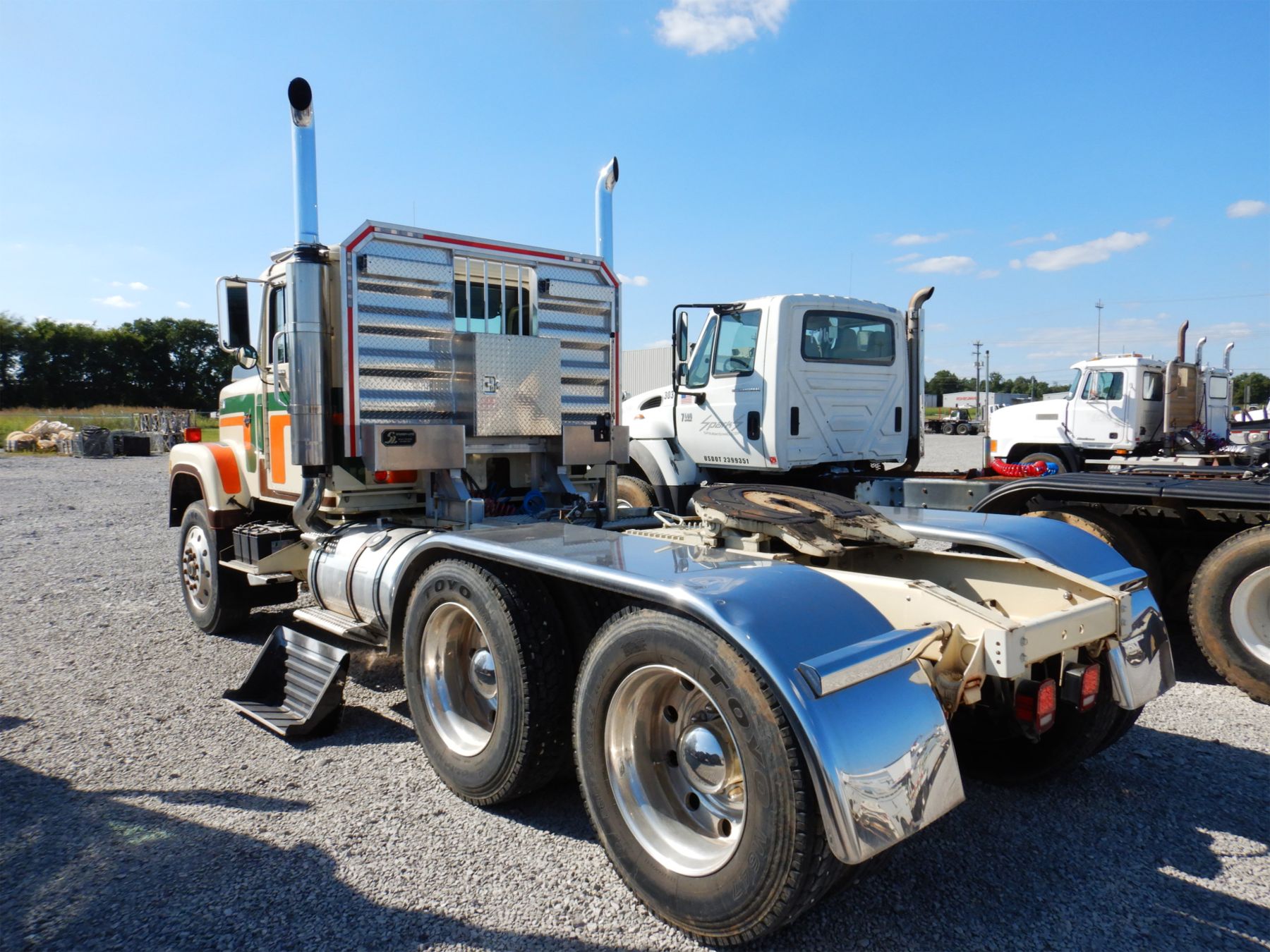 1979 INTERNATIONAL TRANSTAR EAGLE 4370 Day Cab Truck - J.M. Wood ...