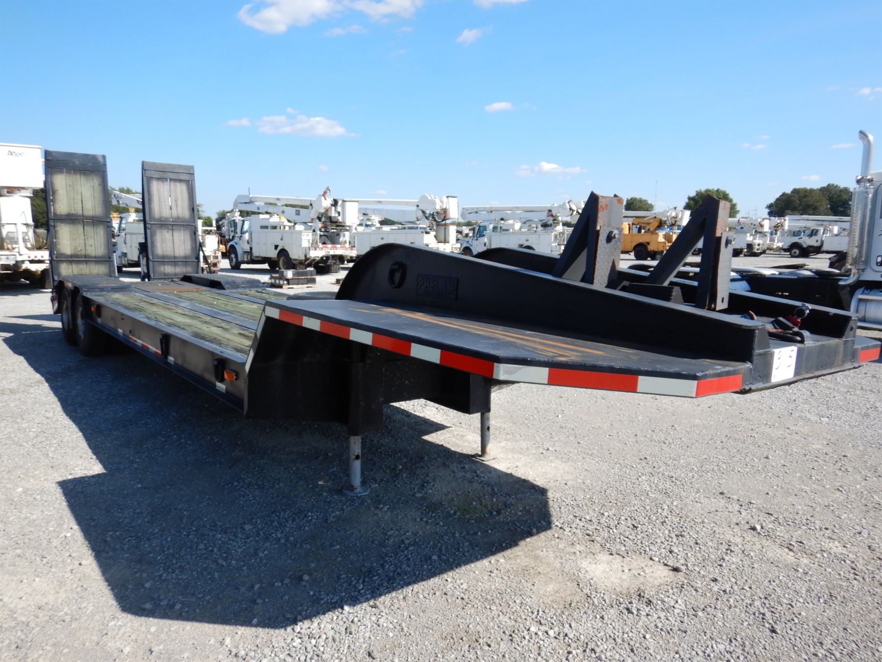 PHELAN Lowboy Trailer