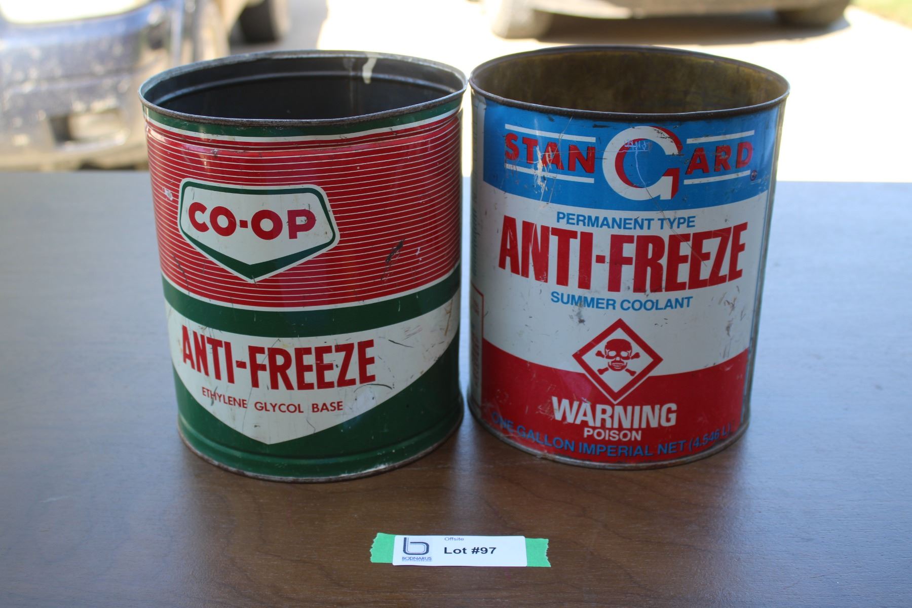 (2) Stanguard + Coop anti-freeze can - 1 gal