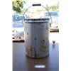 Image 2 : 1961 BA 5 gal oil pail