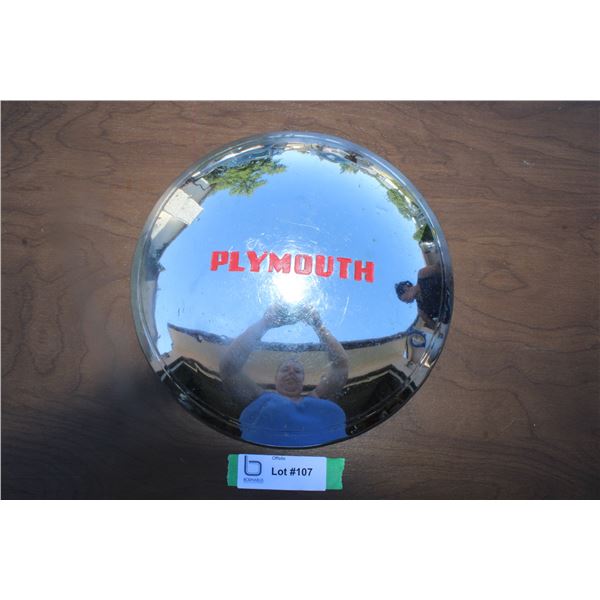 Plymouth hubcap