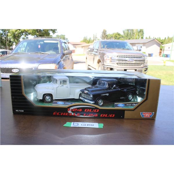 1955 + 56 Ford Trucks Duo 1:24 scale